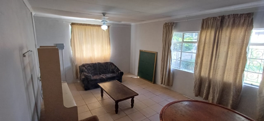 6 Bedroom Property for Sale in Freemanville North West